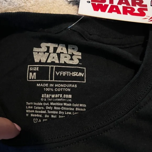 Star Wars tee shirt . - Picture 2 of 2